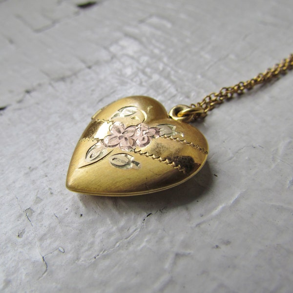 Vintage Locket / Gold Filled Locket With Photos of Girl and Puppy c.1950s