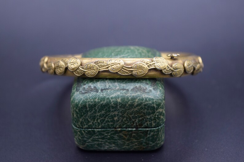 Vintage Signed SANDOR Hinged Bangle Bracelet