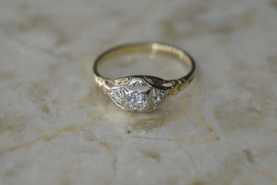 Antique Art Deco Diamond Ring - image 2