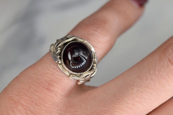 Antique Art Nouveau Garnet Cabochon Ring With Sil… - image 8