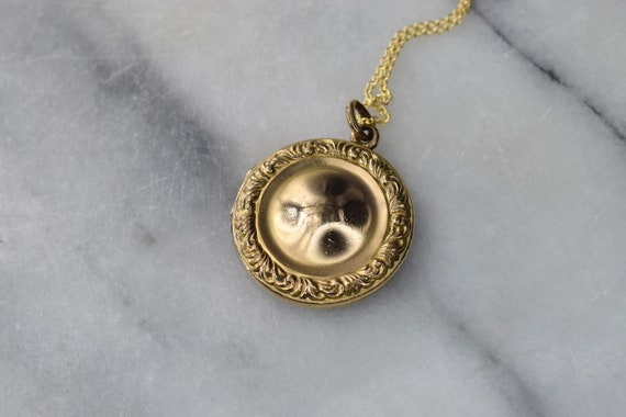 Antique Gold Filled Locket - image 3