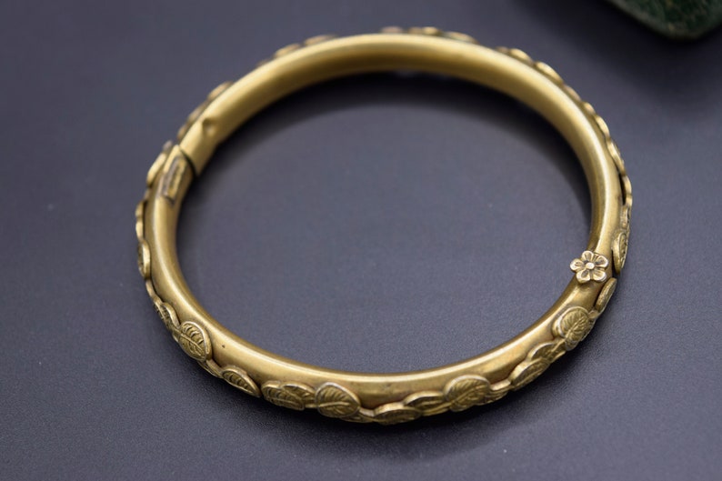 Vintage Signed SANDOR Hinged Bangle Bracelet