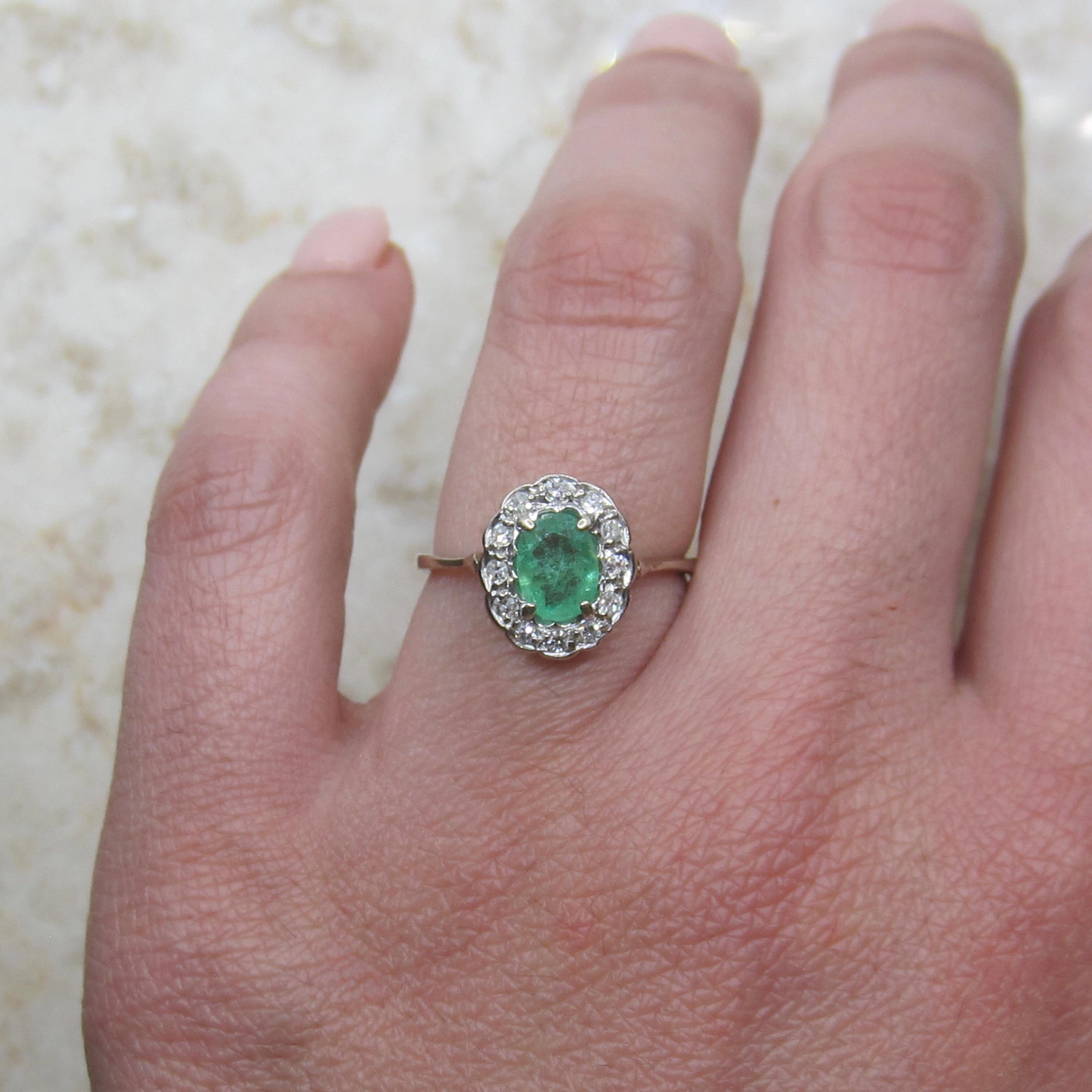 Vintage H. Stern 18k Emerald and Diamond Halo Ring - Etsy