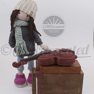 Haakpatroon CAROgemaakt voor de Amigurumi pop NARJA en haar cello Digitaal haakpatroon afbeelding 3