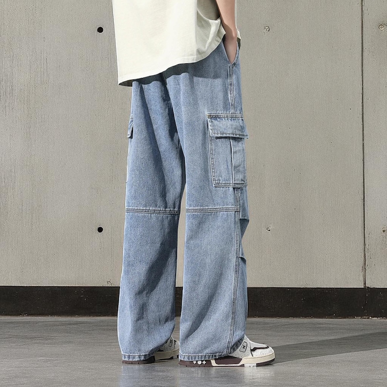 Men's Cargo Baggy Jeans | Straight Leg Denim Pants | Utility Pocket Streetwear Trousers | Y2K Fashion Gift for Him
.
Men’s baggy cargo jeans with straight-leg cut, elastic waist, and utility pockets, casual streetwear Y2K denim trousers.
