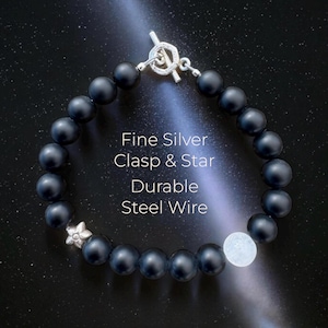 Black Onyx & Moonstone Bracelet – Gothic Crystal Bracelet with Silver Star, Celestial Jewelry for Her or Him, Dark Aesthetic Gift