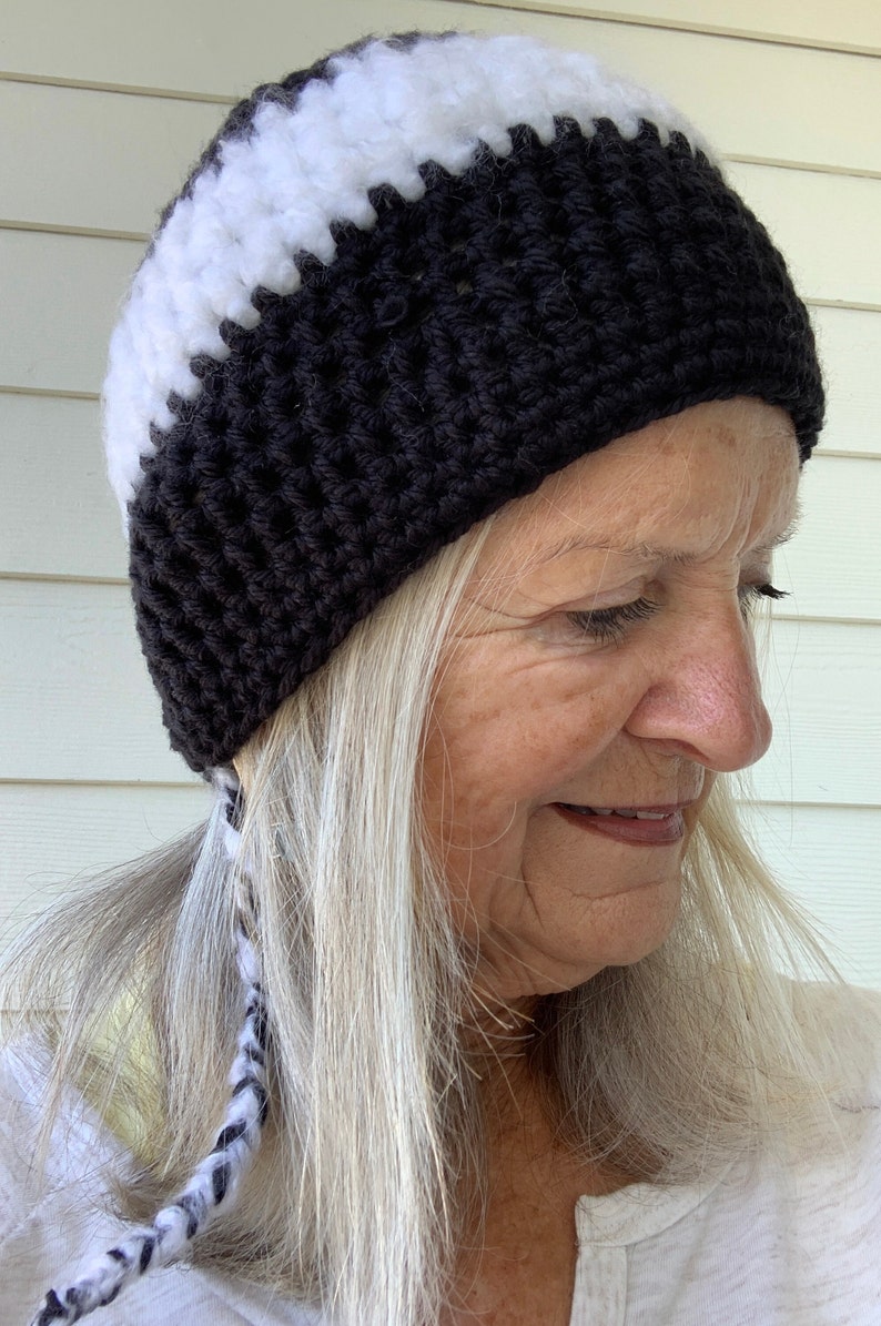 Original Crochet Hat for a Ponytail / Black and White Winter Hat with a Tail / One of a Kind Hat image 4