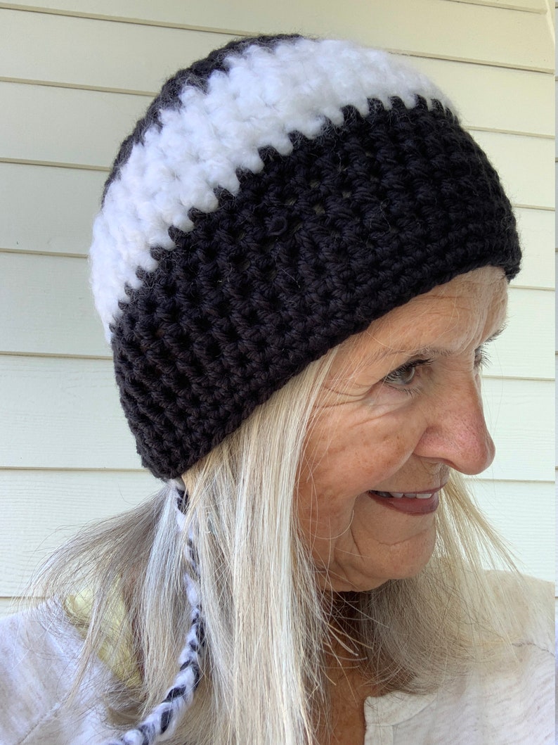 Original Crochet Hat for a Ponytail / Black and White Winter Hat with a Tail / One of a Kind Hat image 9