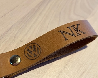 Personalized leather keychain