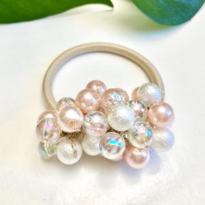 Elastic hair accessories for ponytail, pearl hair tie, pearl scrunchie, elegant hair accessories, bridal hair accessories, bridesmaid