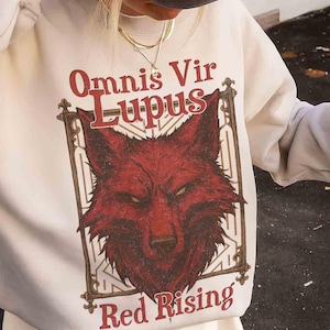 Red Rising Merch book shirt, Sevro Omnis Vir Lupus,  Vintage Bookish Sweatshirt