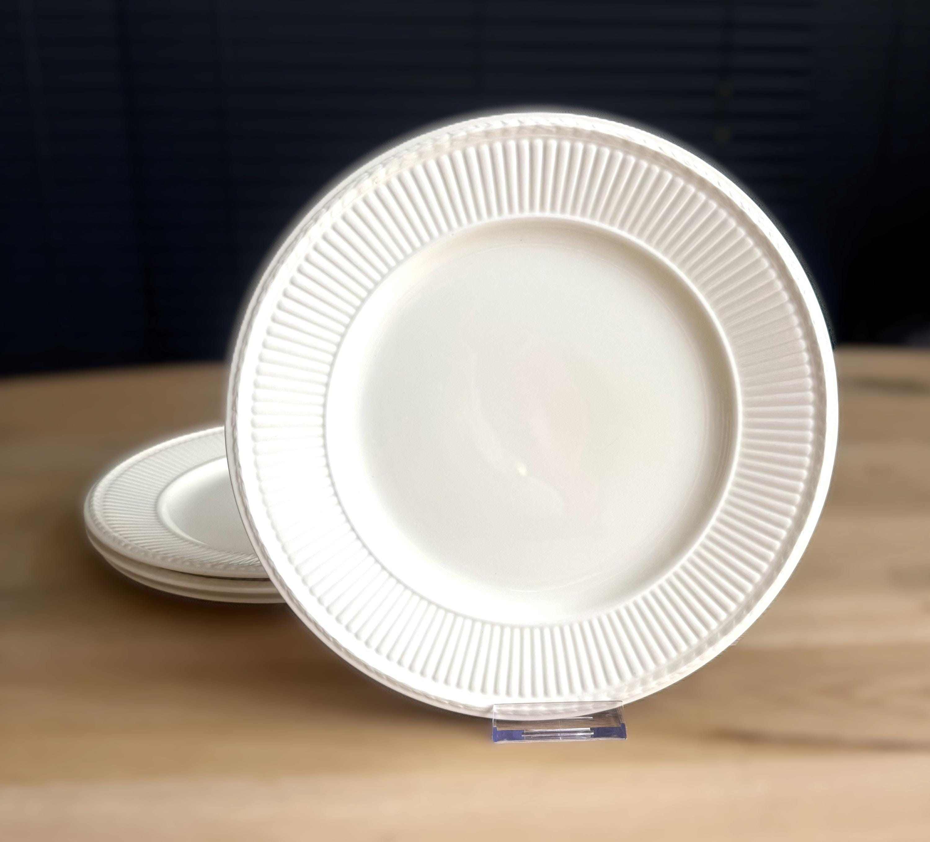 Wedgwood Edme Queen's Ware Dining Plate – Vintage English