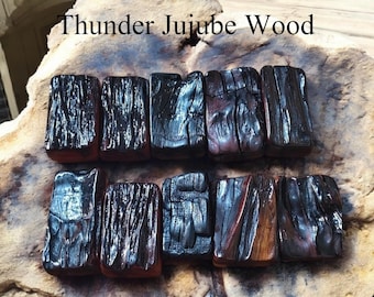 Handcrafted Lightning-Struck Jujube Wood Amulet | Ancient Taoist Protection Charm | Natural Spiritual Guardian, Powerful Home Evil-Repelling