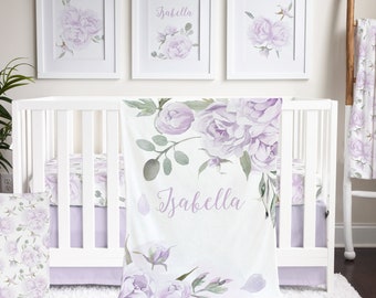 Baby-Bettwäsche-Set, Blumen-Kinderzimmer-Dekor, lila Babybettwäsche, Lavendel, Aquarell Blumen, Baby-Mädchen-Geschenk, Krippen-Blatt, Krippen-Rock