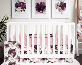 Moody floral crib sheet 2025