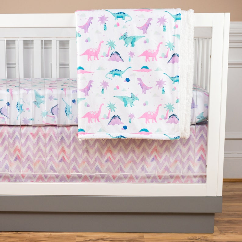 pink nursery bedding
