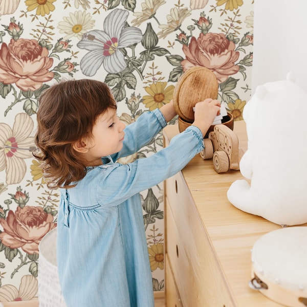 Vintage bloemen Peel-and-Stick-behang: aardetinten, boho-kwekerij