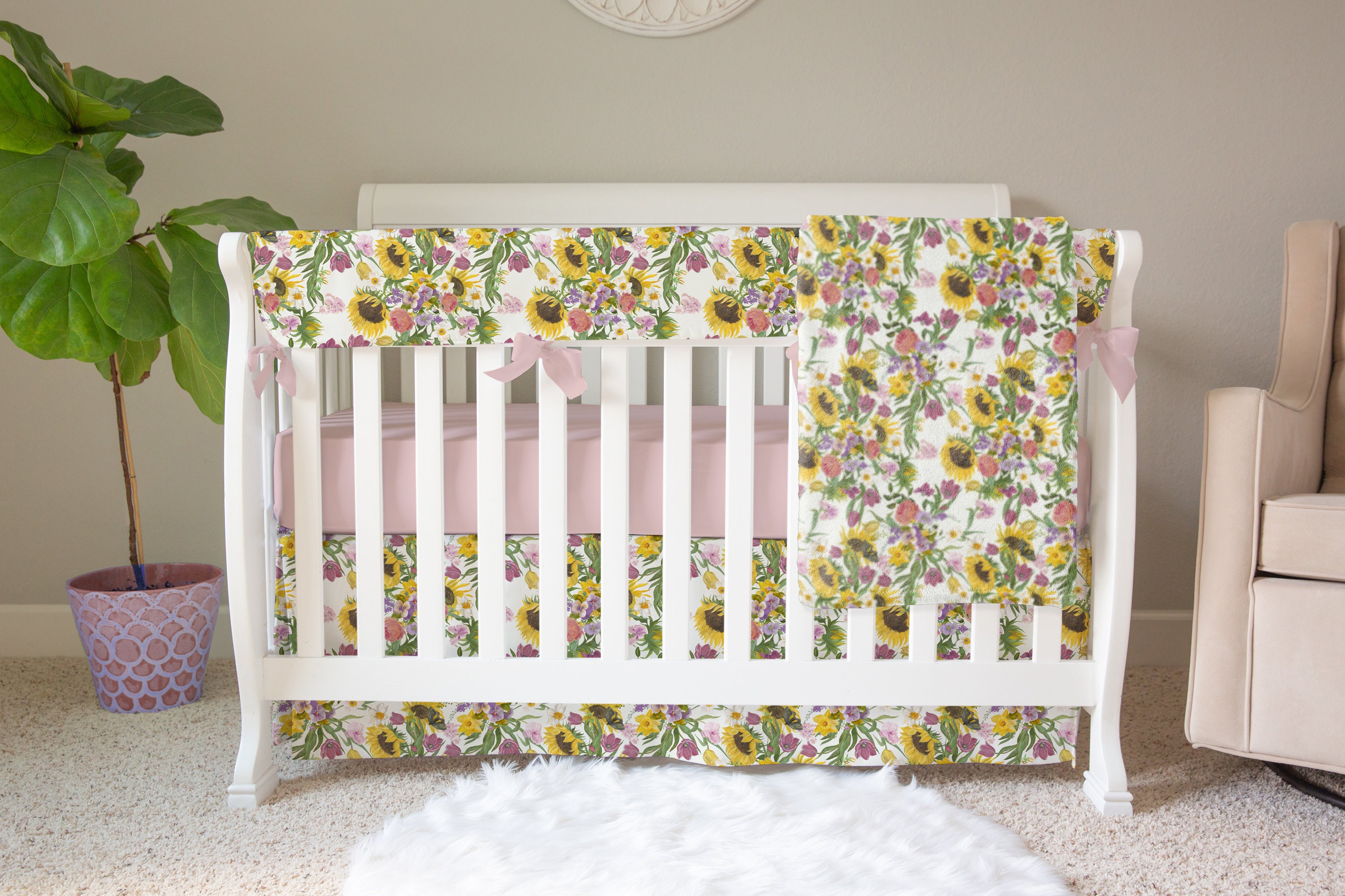 daisy crib bedding