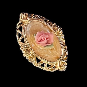 Pink rose brooch/vintage/avon/accessories/