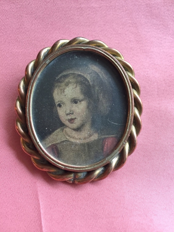 Victorian Brooch - Baroque Portrait of a Child