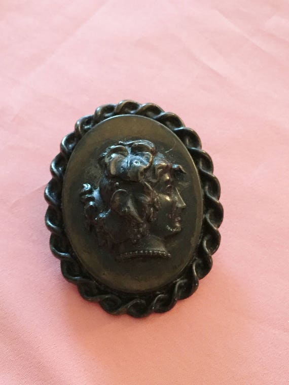 Victorian Cameo Brooch Vulcanite High Relief - image 1