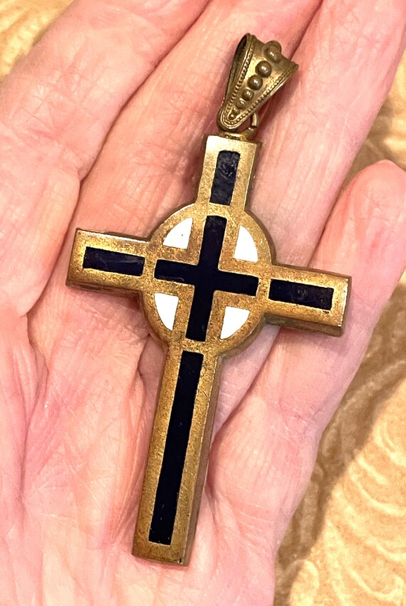 Victorian Mother of Pearl and Enamel Pendant - la… - image 6