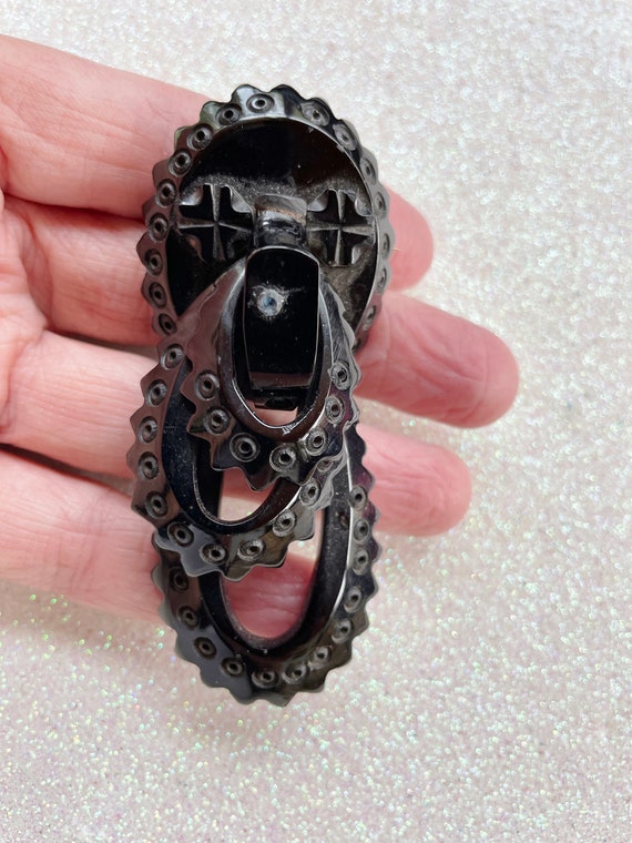 Victorian Whitby Jet Mourning Brooch HUGE - image 7