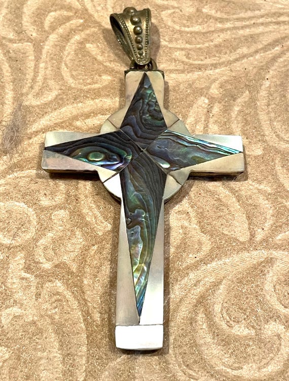 Victorian Mother of Pearl and Enamel Pendant - la… - image 3