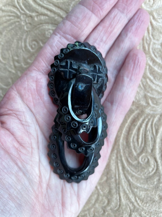 Victorian Whitby Jet Mourning Brooch HUGE - image 3