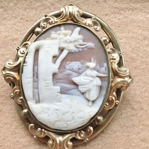 Victorian Cameo Brooch Rebecca at the Well 1850&#39;s