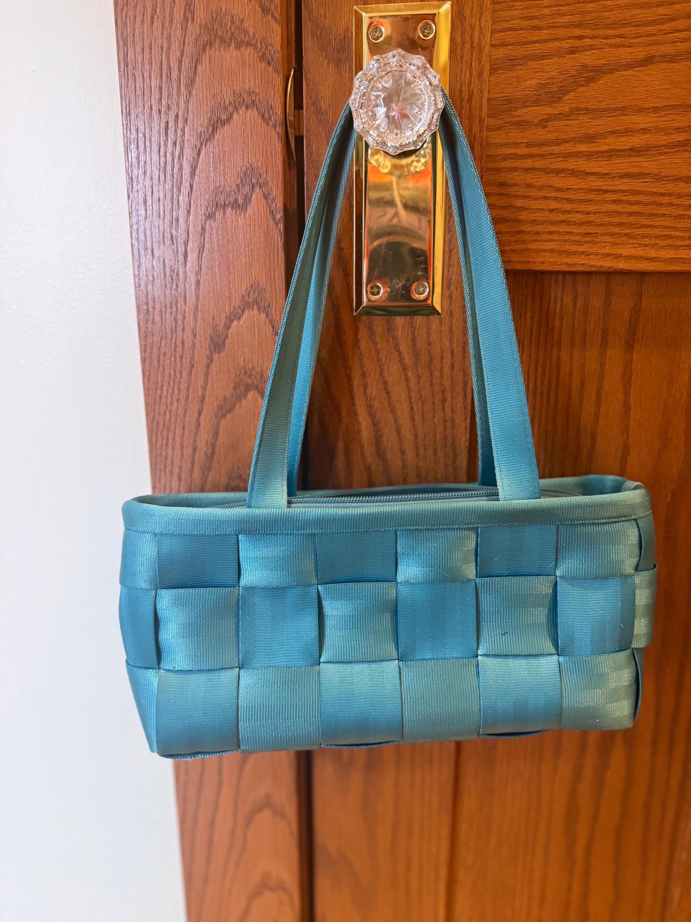 Harveys Seatbelt - Etsy display picture 2