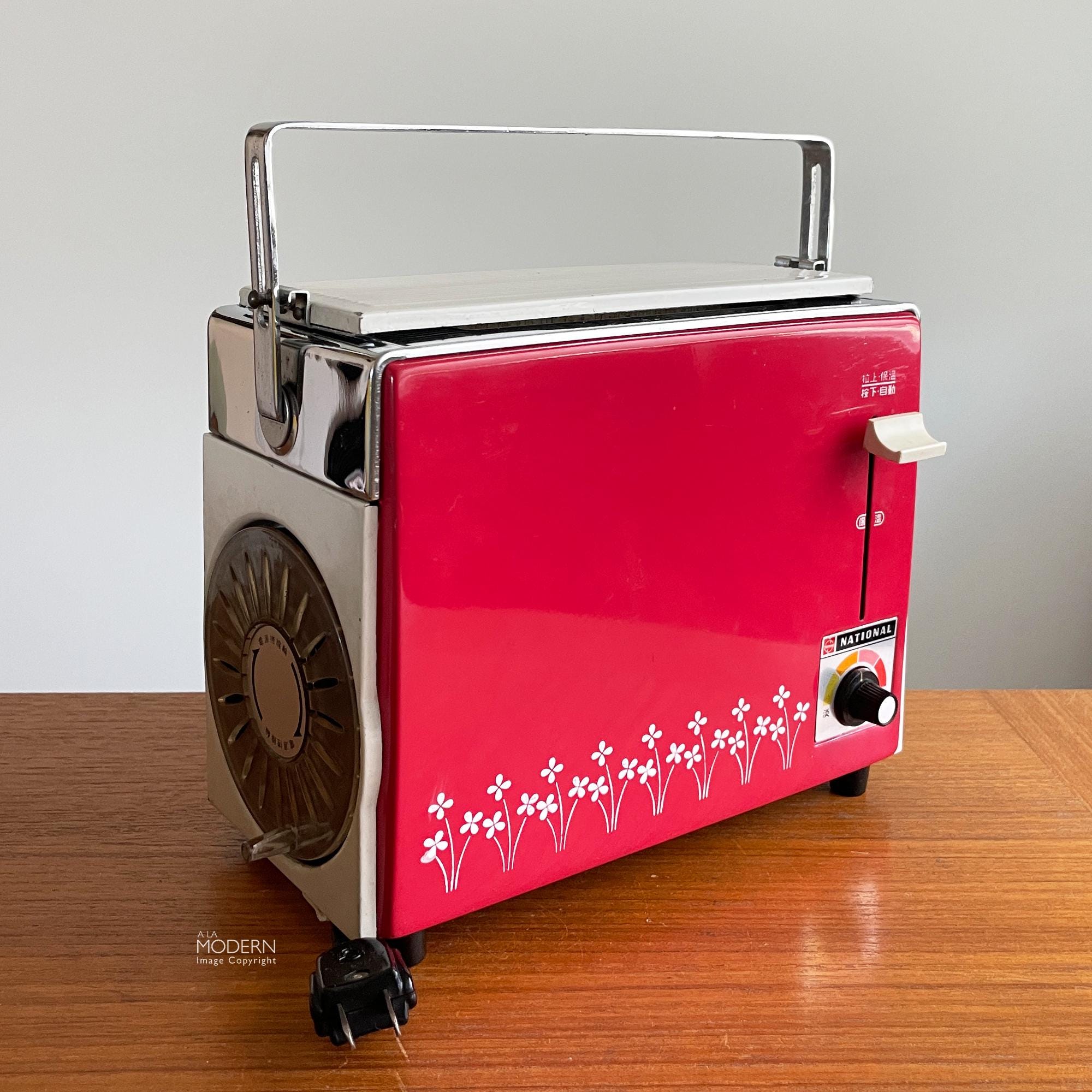 ☆NATIONAL - Panasonic ナショナル社製 TOASTER 　トースター　NATIONAL 1970年代 全自動トースターNT-600F ♪の 昭和の家族時代 キッチン家電