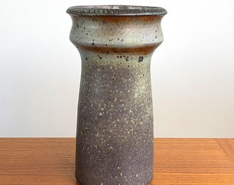 Robert Ward Ramsey Studio Pottery Modernist Stoneware Vase Mottled Glaze Signed 9 3/4" Tall