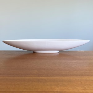 Bauer Pottery Tracy Irwin Matte White Oblong Bowl Ikebana Boat Console Dish 20" // Condition: Fleabite flakes to tip, crazing, wear