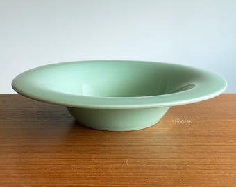 Vernon Kilns No. 129 Pale Green Serving Bowl Mid Century California Pottery 10 1/4" // Condition: Scratches,usage marks