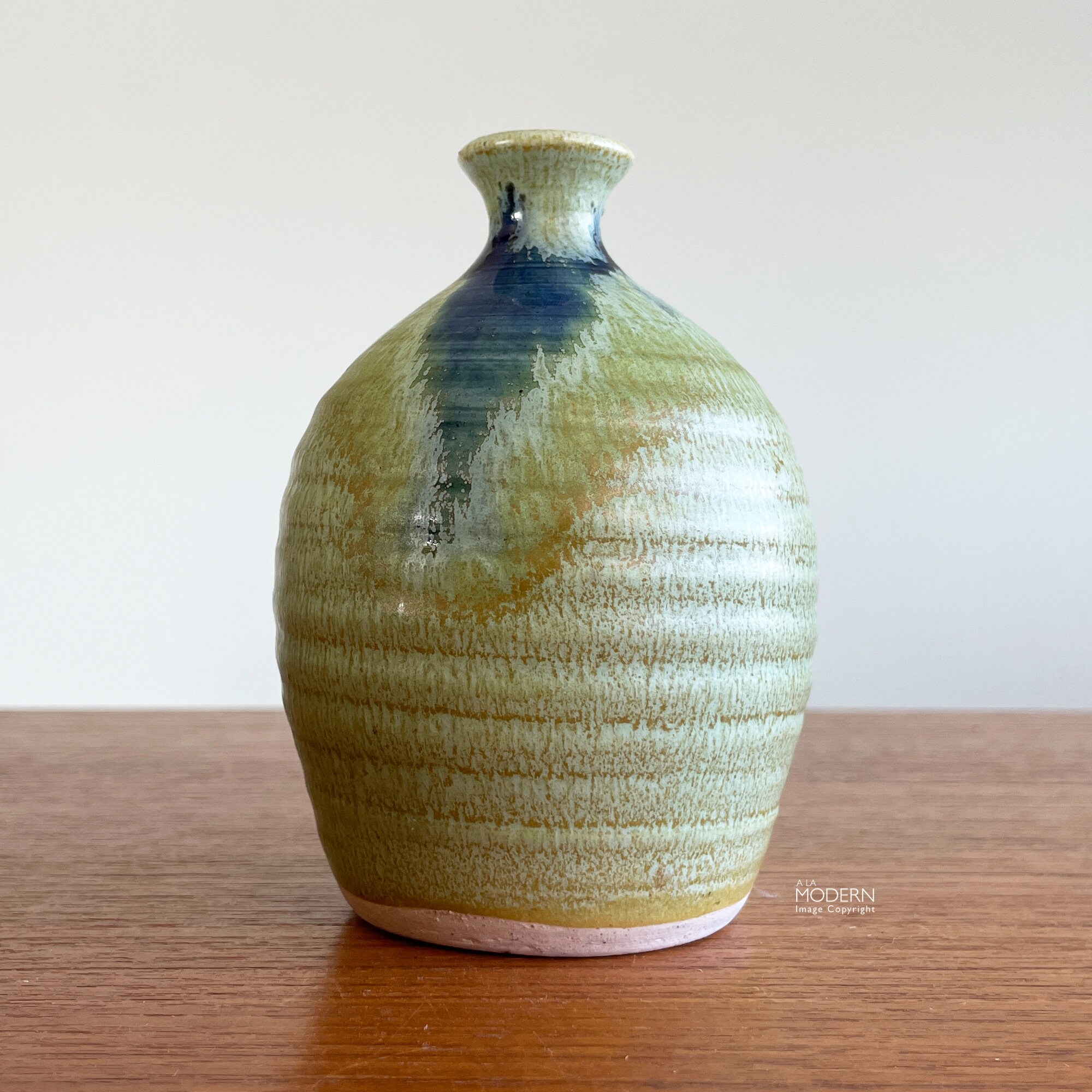 Vase En Grès Bleu/vert Fait Main – Céramique Artisanale Au Tour, Signature Chouette