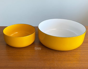 2 Arabia Finel Finland Yellow Enamel Bowls Mid Century Modern Kaj Franck 8" and 5 1/2" // Condition: Rim flakes ~ Small scratches,scuffs