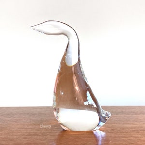 Steuben Glass Crystal Gander Goose 8358 Lloyd Atkins 1976 Design 5 1/4" // Condition: A few small scratches, 1-2 small nicks in the glass