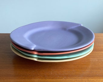 4 Cyclamen Julie Sanders Dinner Plates Orange Purple Green Yellow California 12" // Condition: Very light wear like marks,scratches,scuffs