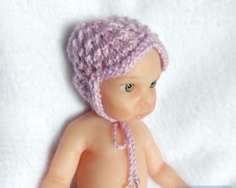 Molde de gorro de tricô para bonecas de 23 cm (9 polegadas), modelo fácil em PDF.