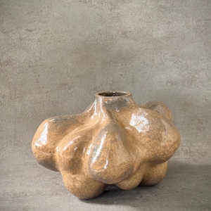 Bulbo Jaspe – Organic Sculptural Vase- Unique Handmade Ceramic