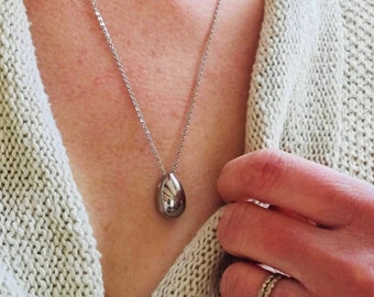 Cremation Urn Necklace / Teardrop Urn Necklace, Pet Loss Jewelry, Simple Teardrop Urn Necklace