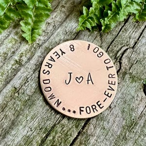 Marcador de pelota de golf de bronce para el 8.º/19.º aniversario: regalo personalizado para golfistas, ficha de bolsillo, regalo tradicional para él (8.º/19.º aniversario).