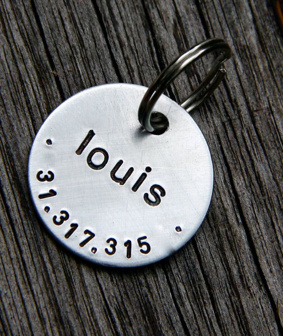 louis name tag