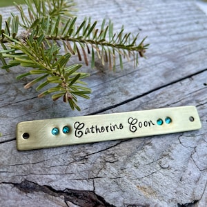 Plaque de selle personnalisée avec cristaux - Plaque nominative équine personnalisée - Plaque bling bling gravée - Cadeau équestre - Carte d'identité estampée en laiton, nickel