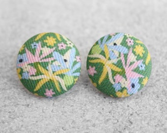 Bold 7/8 Inch Prairie Calico Fabric Button Earrings Nickel-Free Titanium Posts