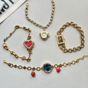 Vintage Gold Watch Bracelet,Elegant Woman&#39;s Gold Wrist Watch,Cute Charm Gold Chain Watch,Y2K Gold Watch Jewelry, Wedding Heart Watch Gift
