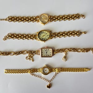 Handmade Gold Wrist Watch Woman, Trendy Watch Bracelet, Minimalist Women&#39;s Wrist Watch, Elegant Gold Watch Gift, Unique Gold Charm Watch
