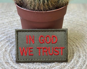 Aangepaste naampatch met 2 regels tekst - Gepersonaliseerd geborduurd naamplaatje| Opstrijk-, naai- en klittenbandpatch voor jassen, hoeden en rugzakken