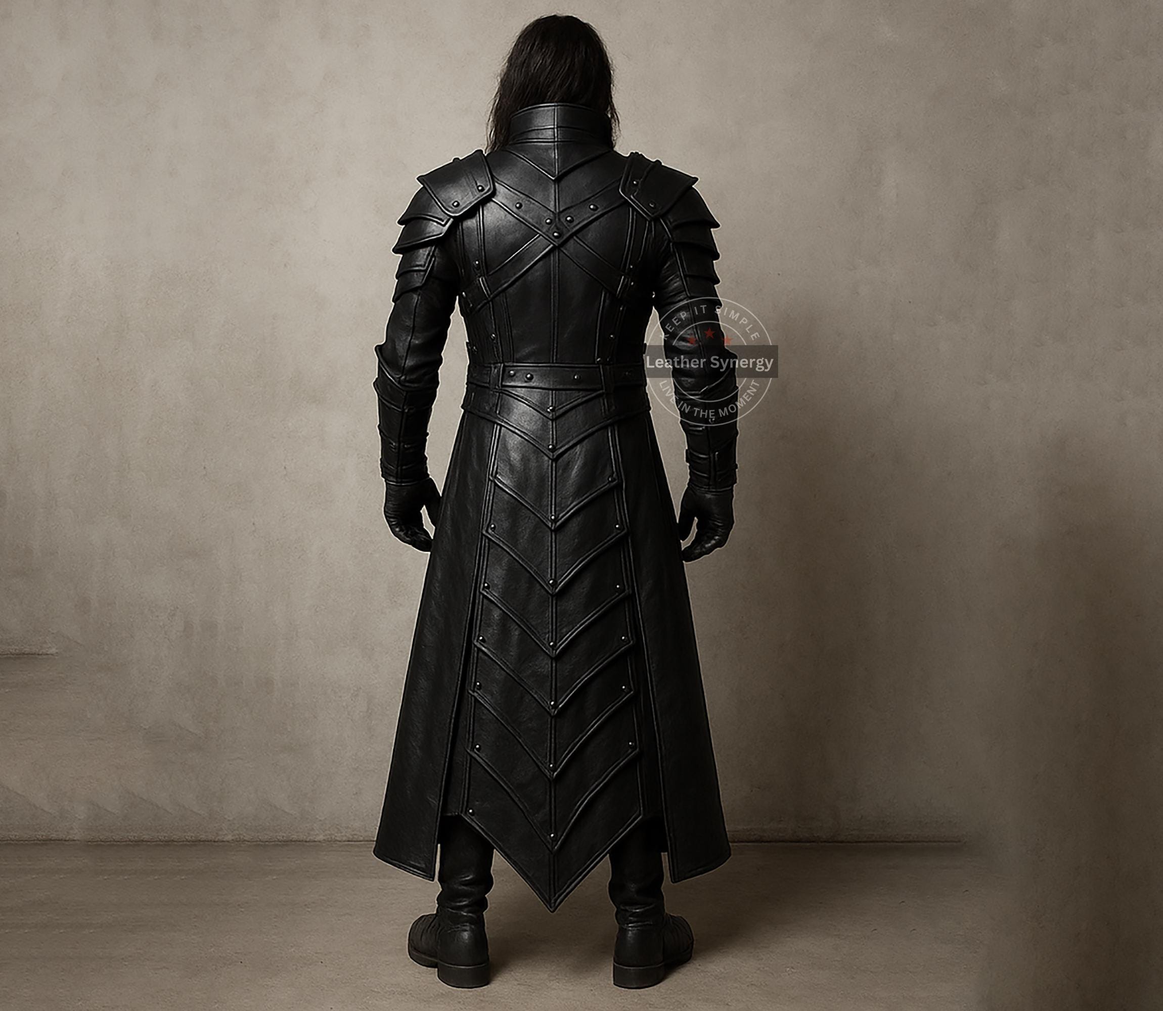 本物のブラックレザーゴシック戦士トレンチコート | カスタム中世